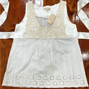 Twenty One Sleeveless Blouse